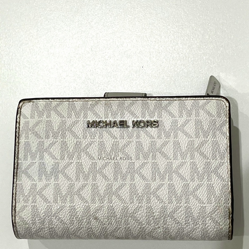 Michael Kors wallet